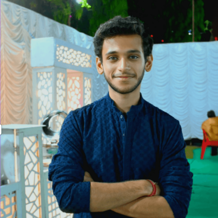 Shreyas Dayal, Founding Engineer at Startup Banana